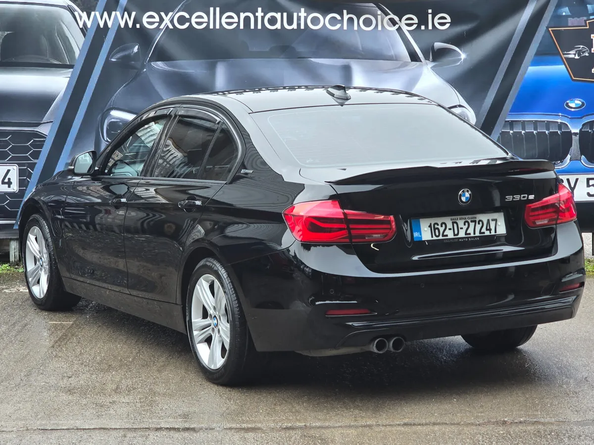BMW 3-Series 2016 330E HYBRID LOW KM!IMMACULATE! - Image 4