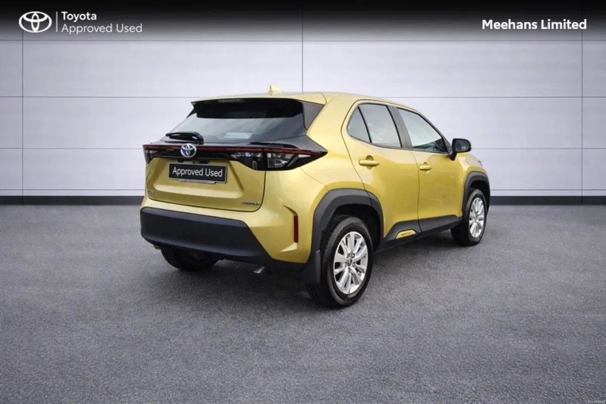 Toyota Yaris Cross YARIS CROSS LUNA - Image 2