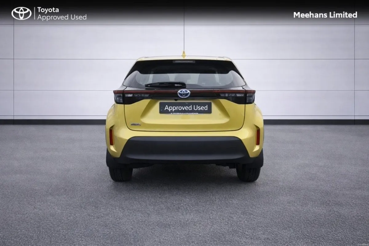 Toyota Yaris Cross YARIS CROSS LUNA - Image 4