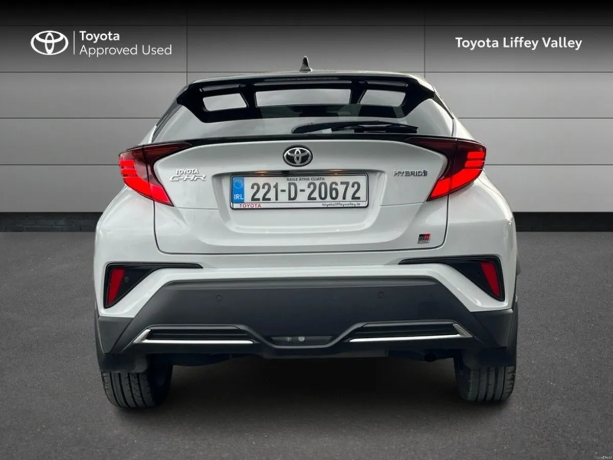 Toyota C-HR 1.8 - Image 4