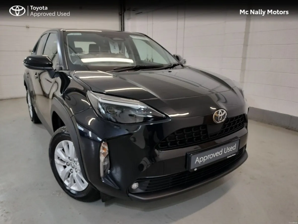 Toyota Yaris Cross LUNA HYBRID - Image 1