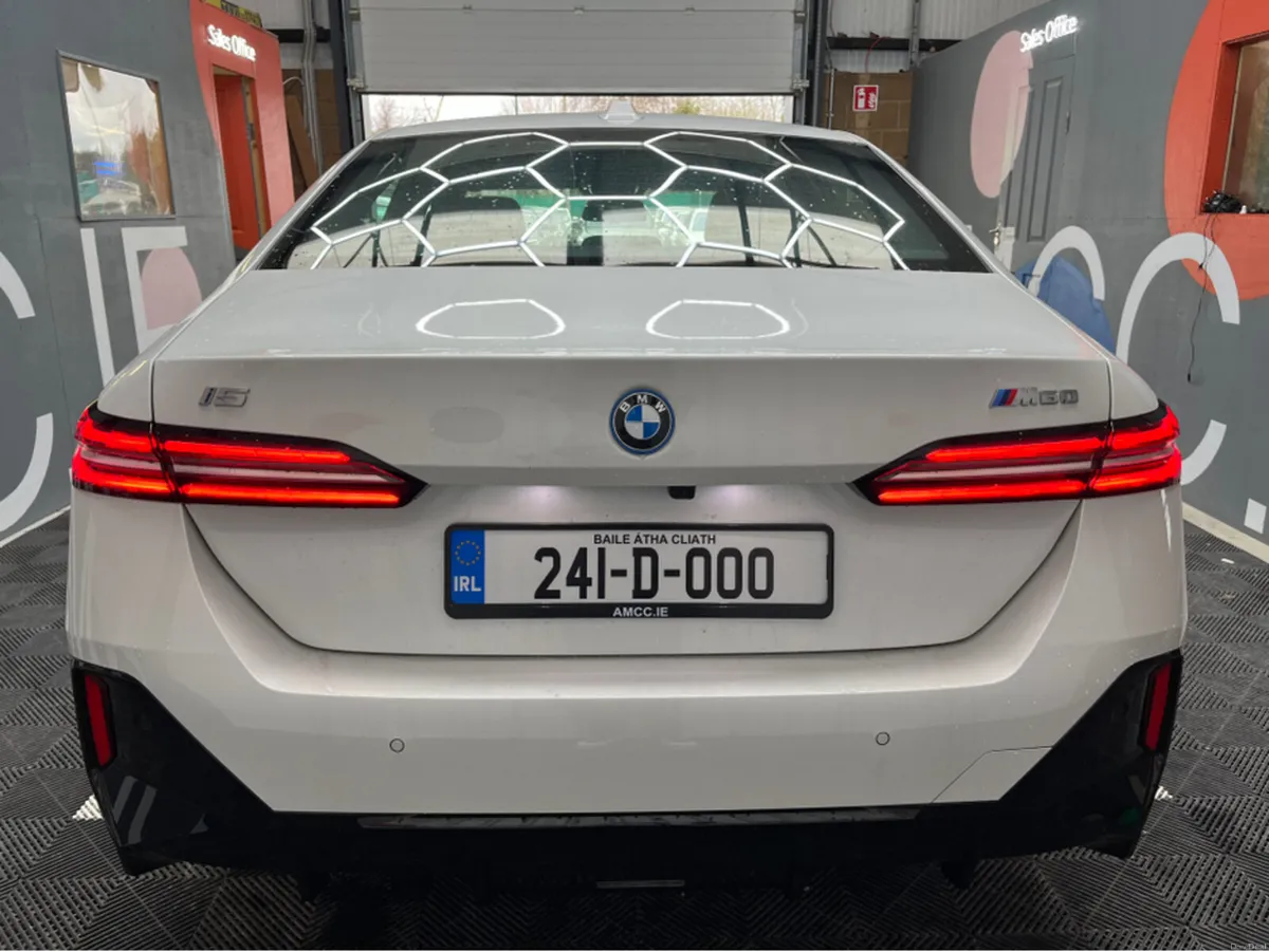BMW i5 2024 BMW I5 M60 XDRIVE AUTOMATIC / CRUISE C - Image 3