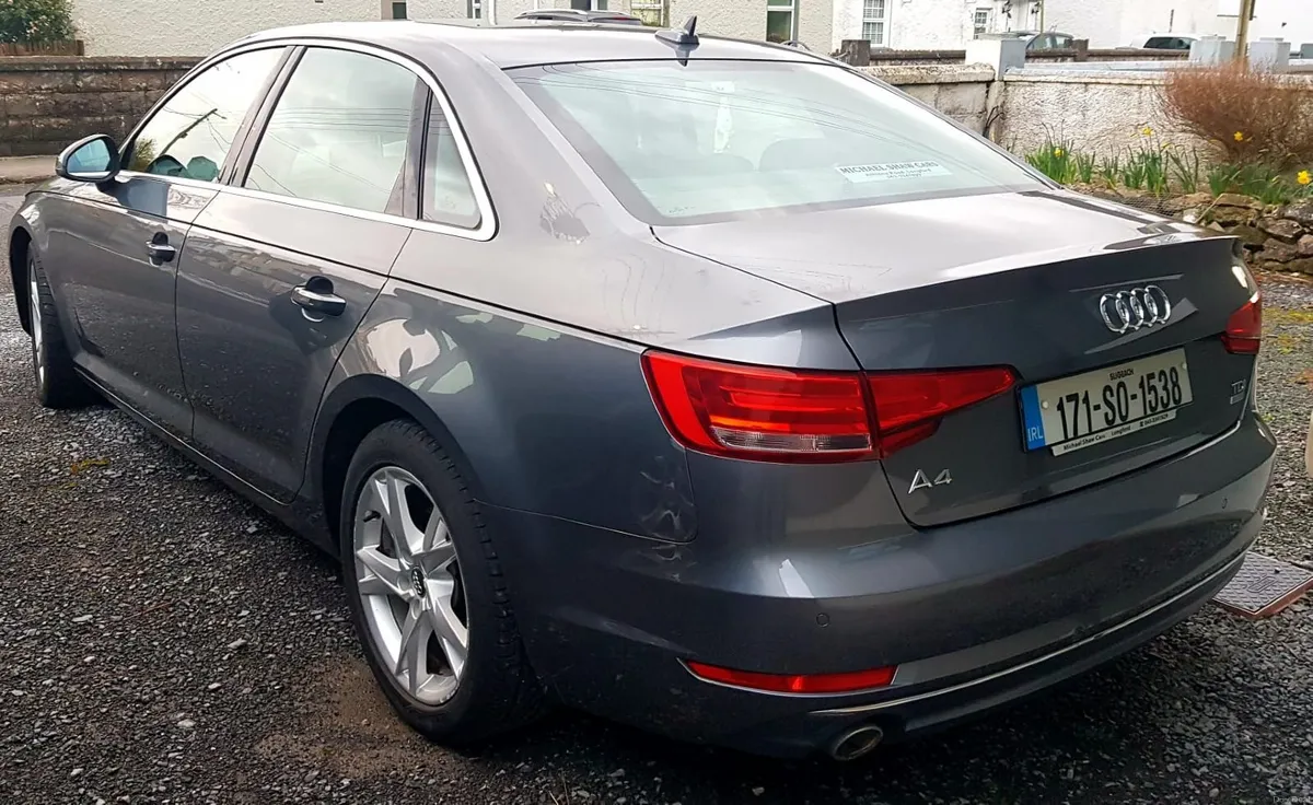 Audi A4 2017 - Image 2