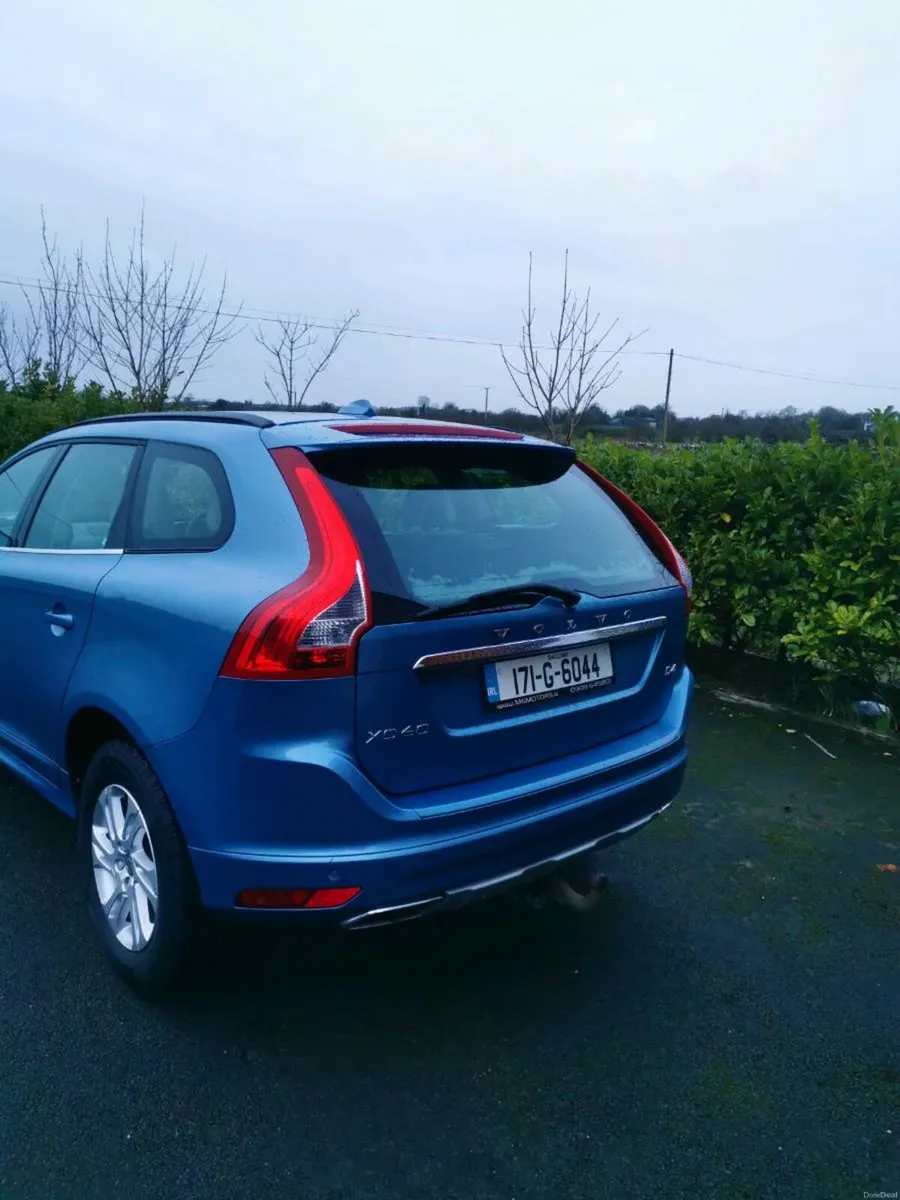 Volvo XC60 - Image 2