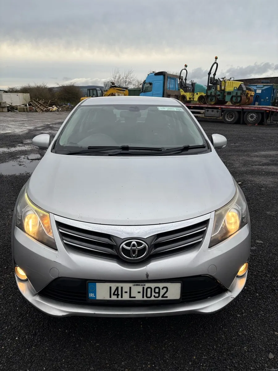 Toyota Avensis 2500€ - Image 2