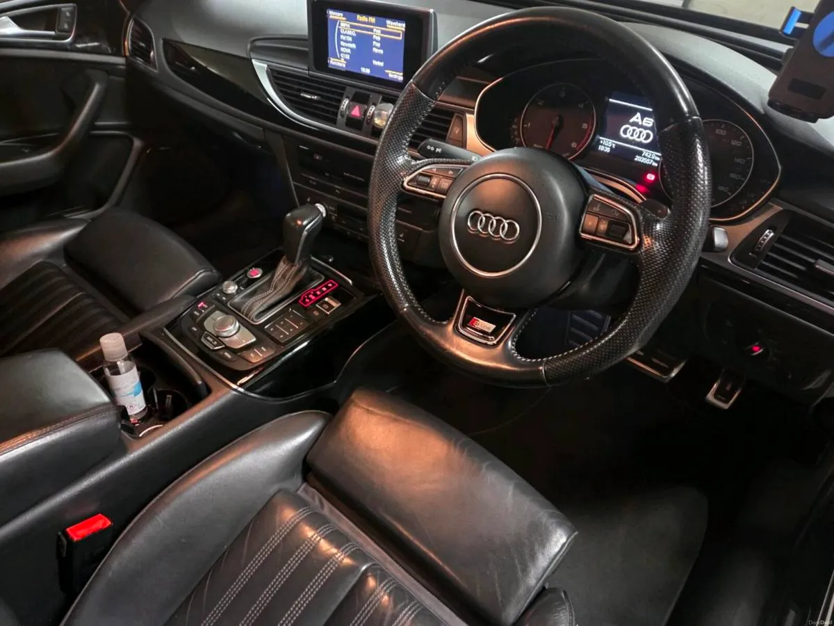 Audi A6 Slne Black edition - Image 4