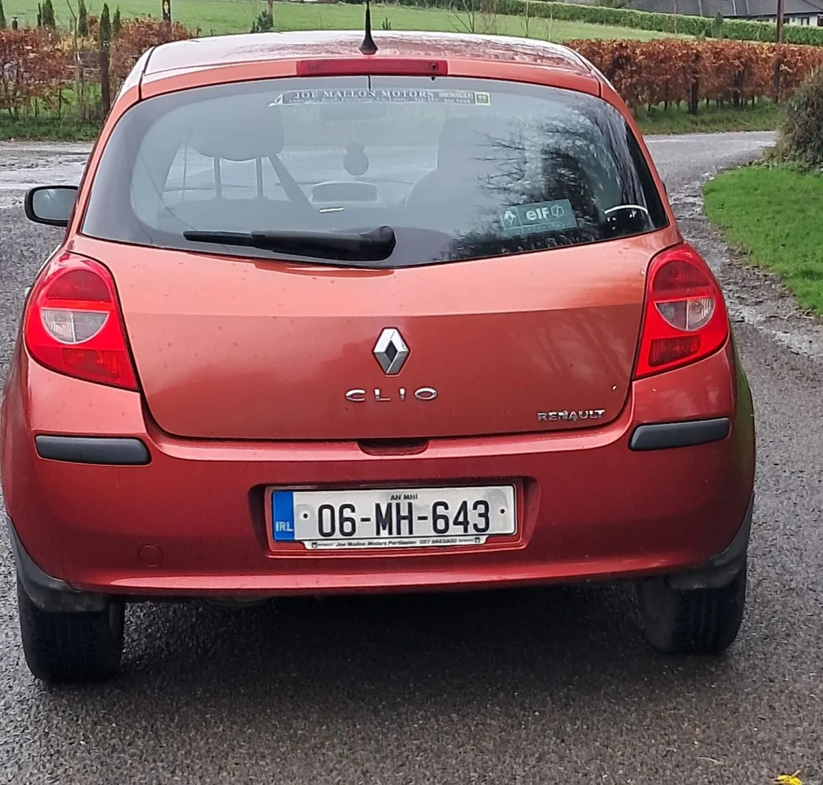 Renault Clio 2006 - Image 2