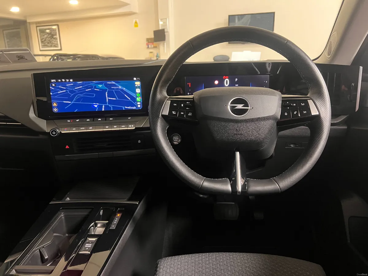 2024 AUTOMATIC DIESEL Sports Tourer ELEGANCE As Ne - Image 4