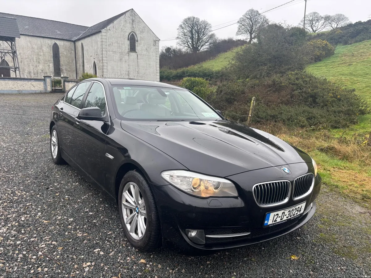 BMW 5-Series 2012 - Image 1