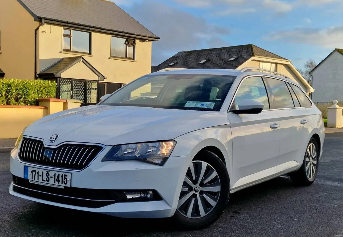 SKODA SUPERB 1.6 TDI 2017 - Image 2