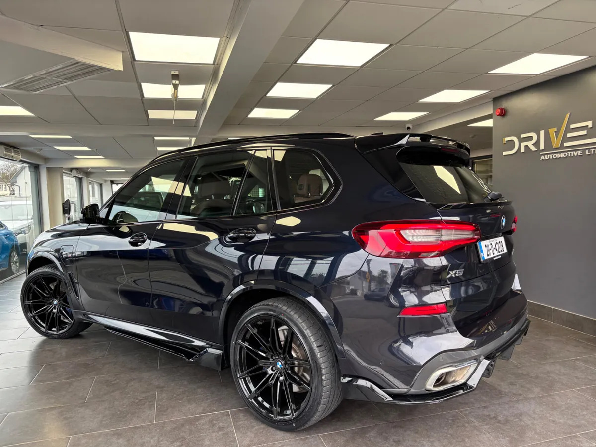 BMW X5 45E M-SPORT 211D - Image 2