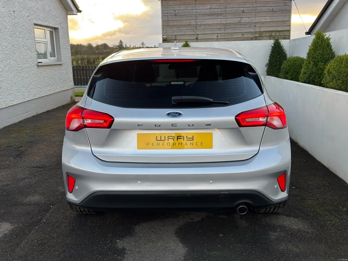 2018 Ford Focus Titanium 1.5 TDCI 120 - Image 3