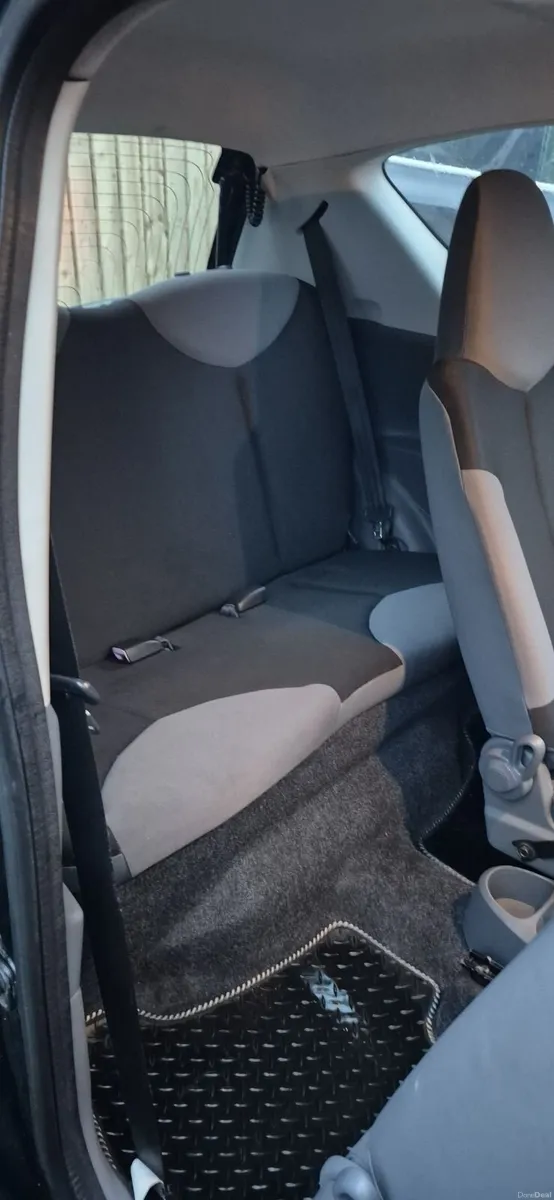 Peugeot 107 2006 - Image 4