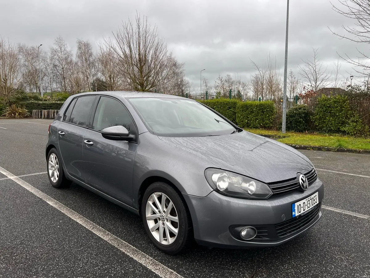 Volkswagen Golf 2010 - Image 1