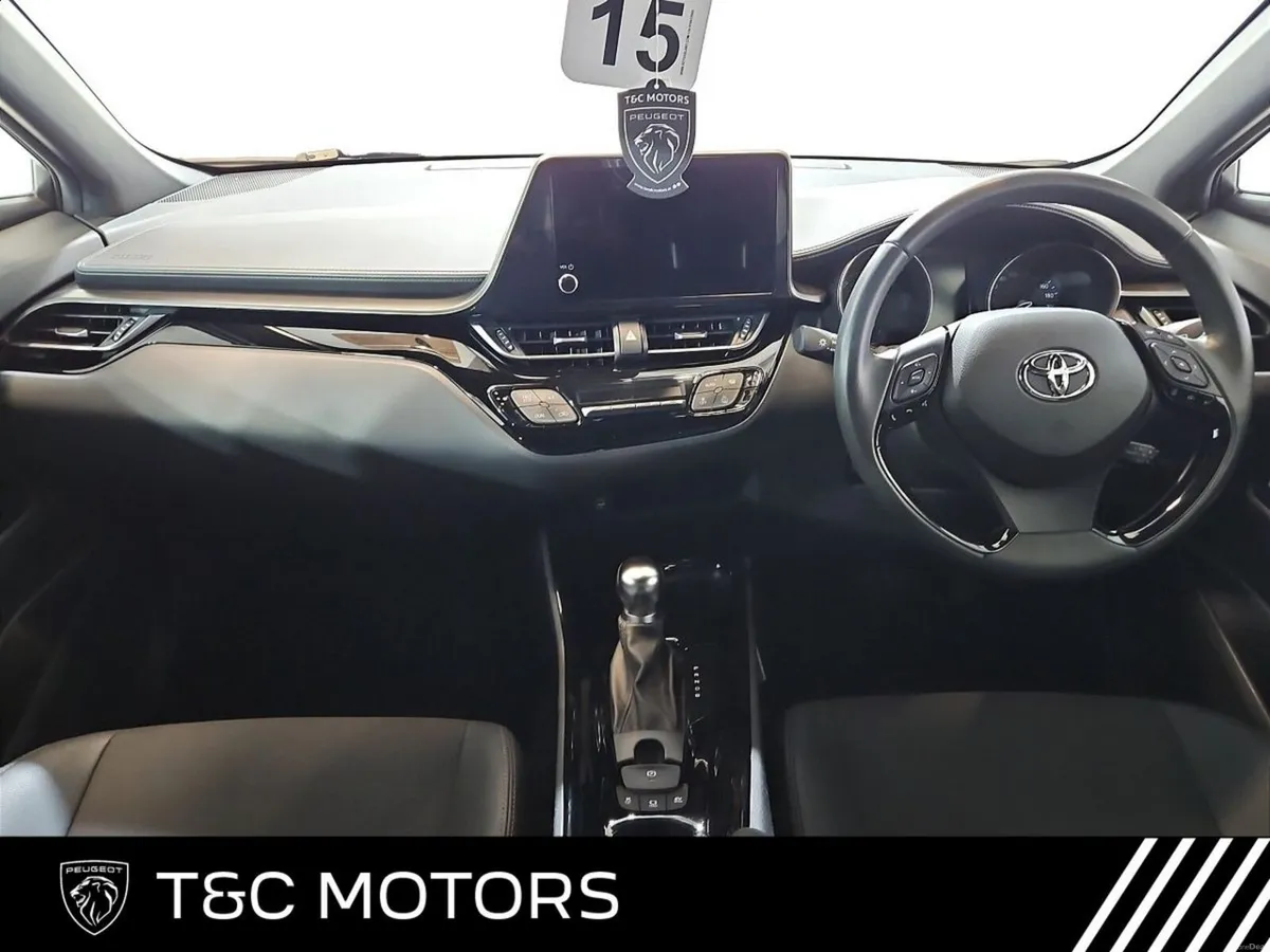 Toyota C-HR 1.8 HYBRID SPORT - Image 2