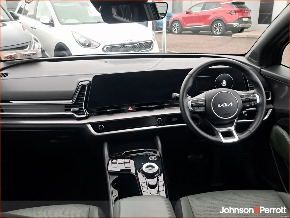 Kia Sportage Plug-in Hybrid - Image 4