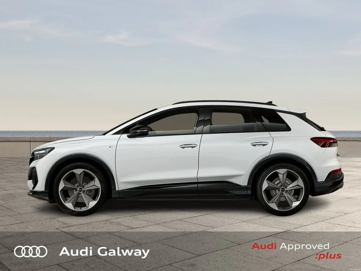 Audi Q4 e-tron Q4 E-TRON BLACK EDITION BIG BATTERY - Image 3