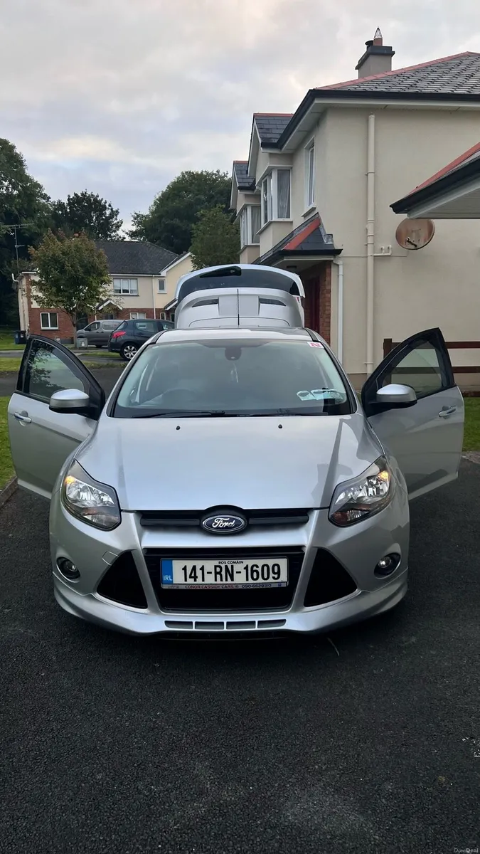 Ford focus 1.0 - Image 2