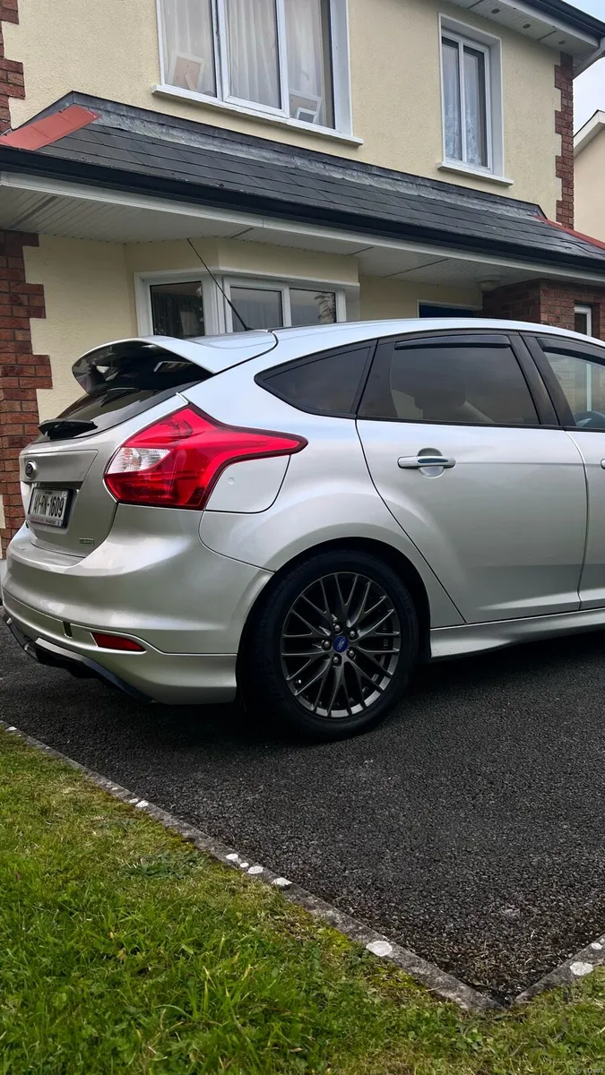 Ford focus 1.0 - Image 4