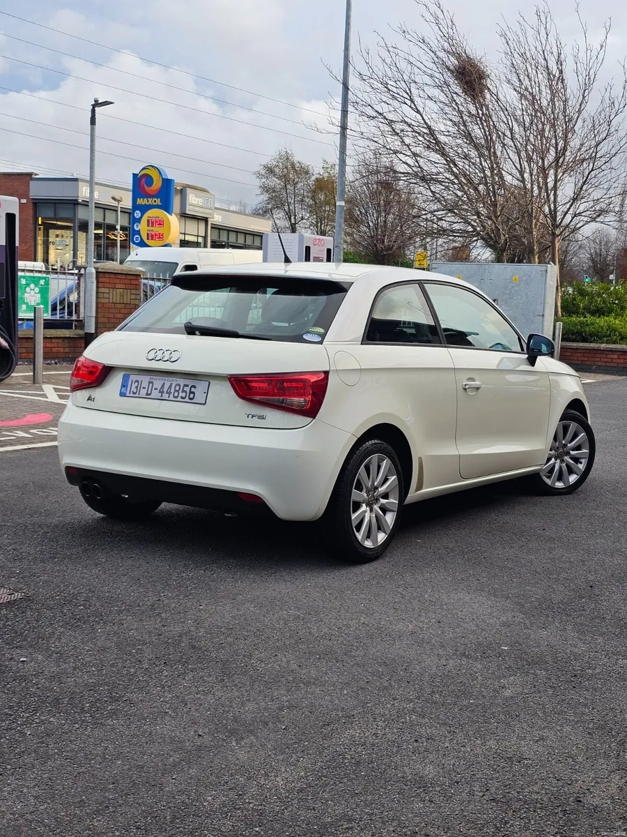 Audi A1 S-Stronic 2013 - Image 3