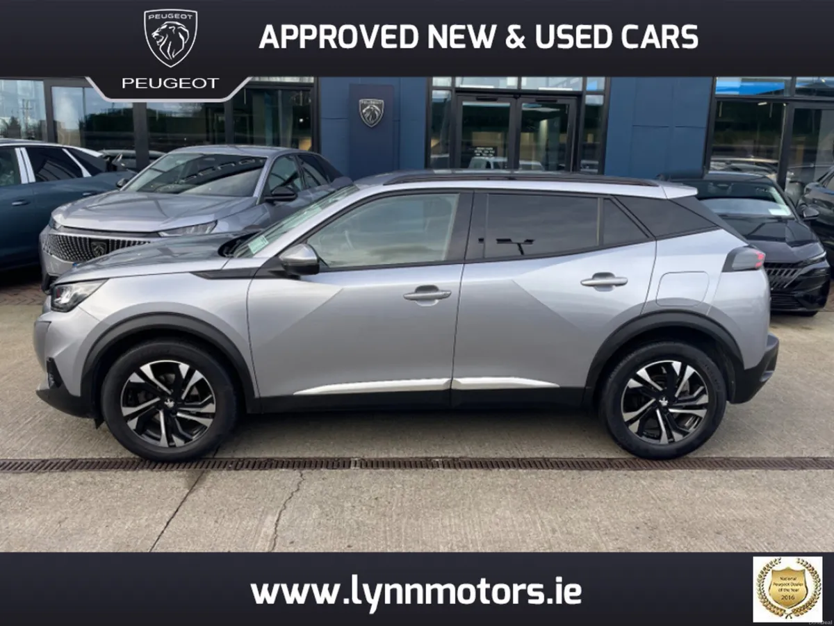 Peugeot 2008 ALLURE 1.2 100 4DR - Image 2