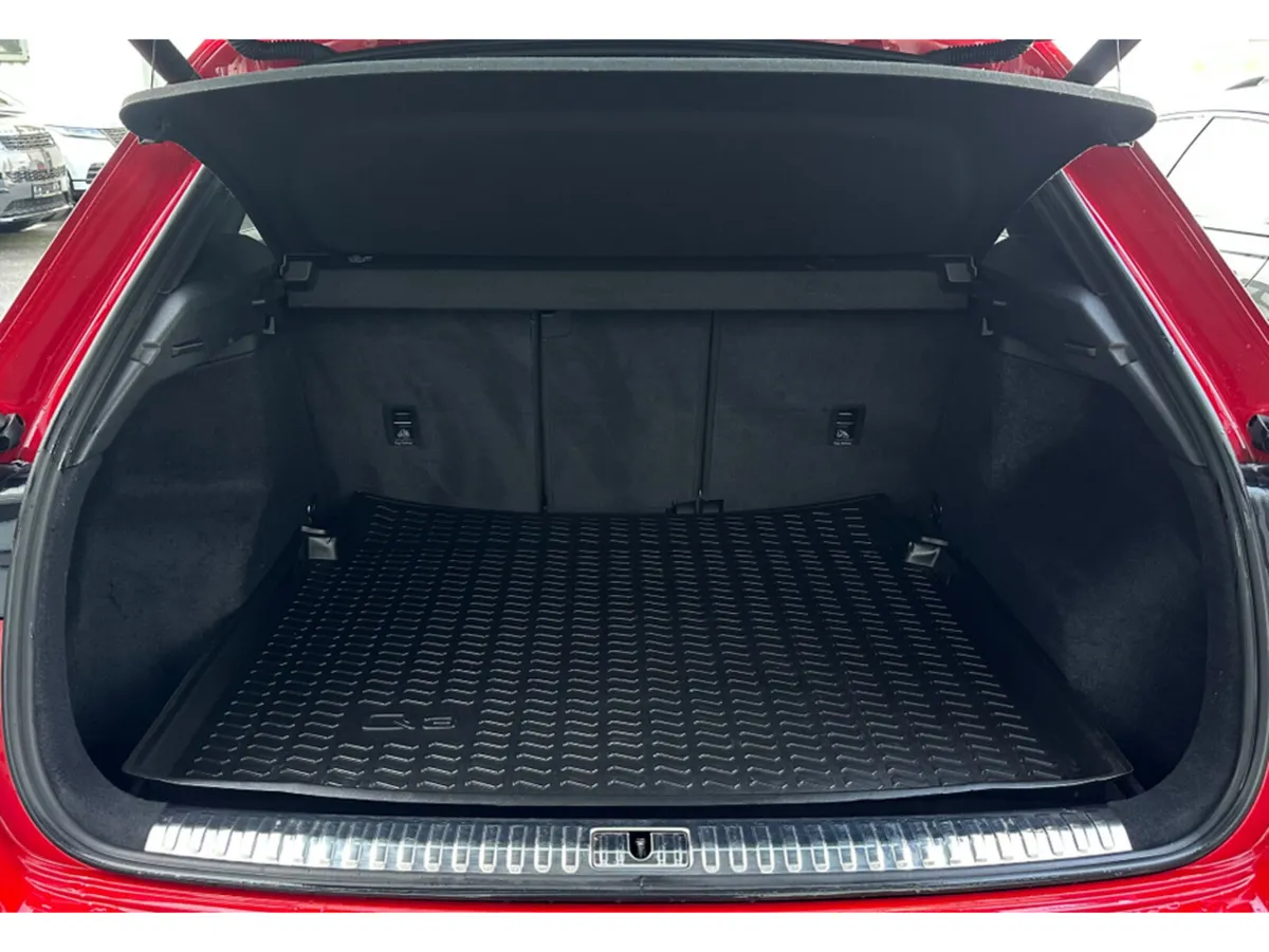 Audi Q3 35 TDI 150HP S LINE - Image 4