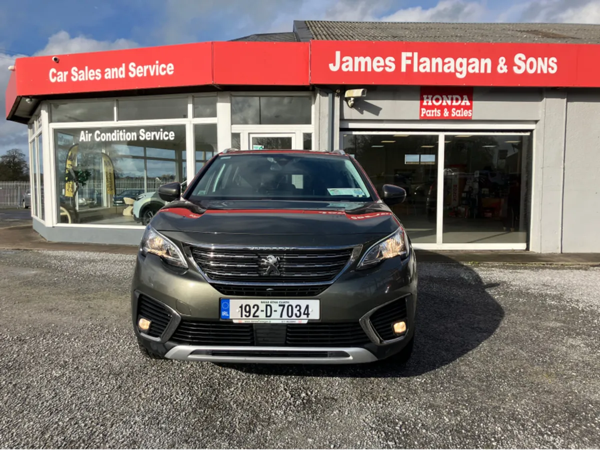 Peugeot 5008 ALLURE 1.5 BLUE HDI 130 A AUTOMATIC - Image 2