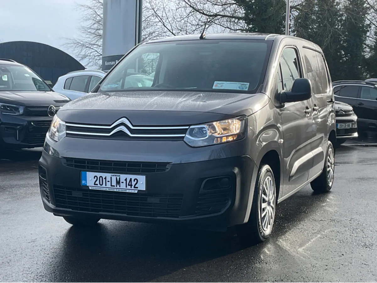 Peugeot 5008 ALLURE 1.5 BLUE HDI 130 6 6.2 4DR - Image 2