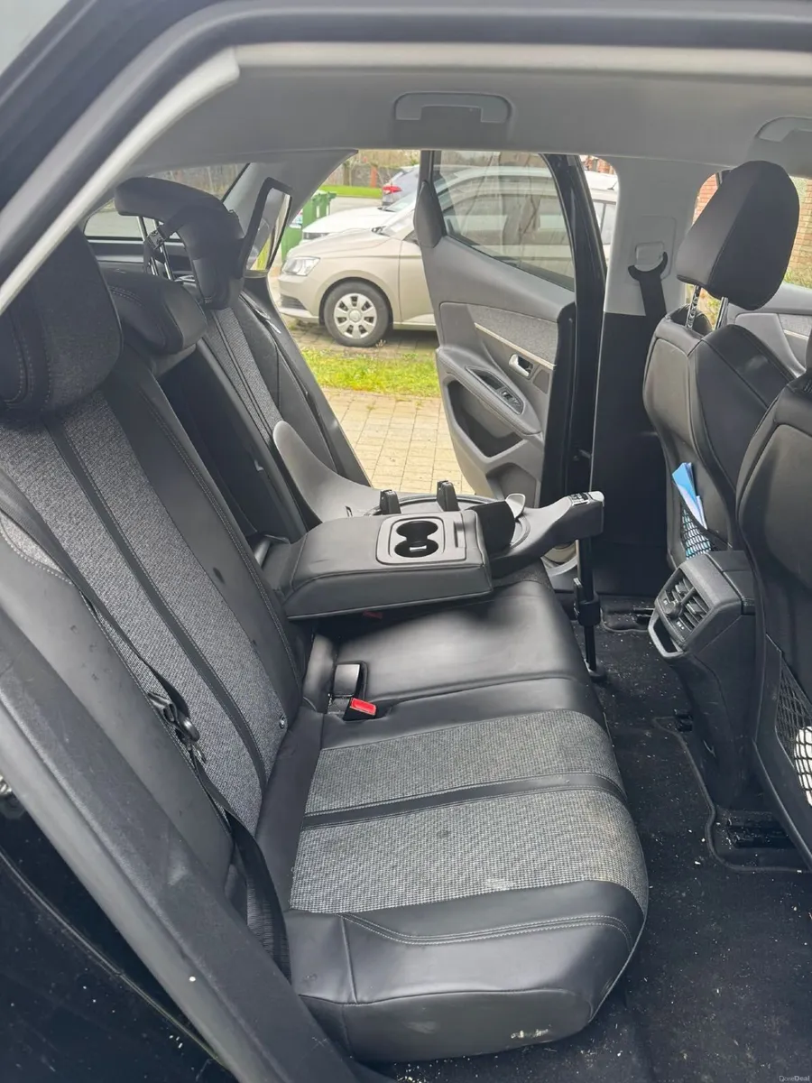 Peugeot 3008 2018 - Image 4