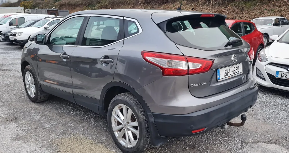 2015 Nissan Qashqai - Image 3