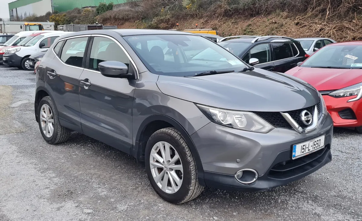 2015 Nissan Qashqai - Image 1