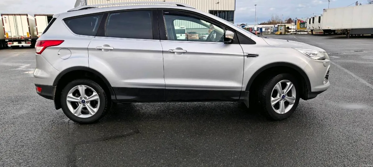 Ford kuga commercial - Image 1