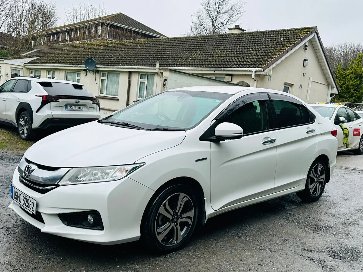 HONDA GRACE/CIVIC 2015 70K MILES - Image 4