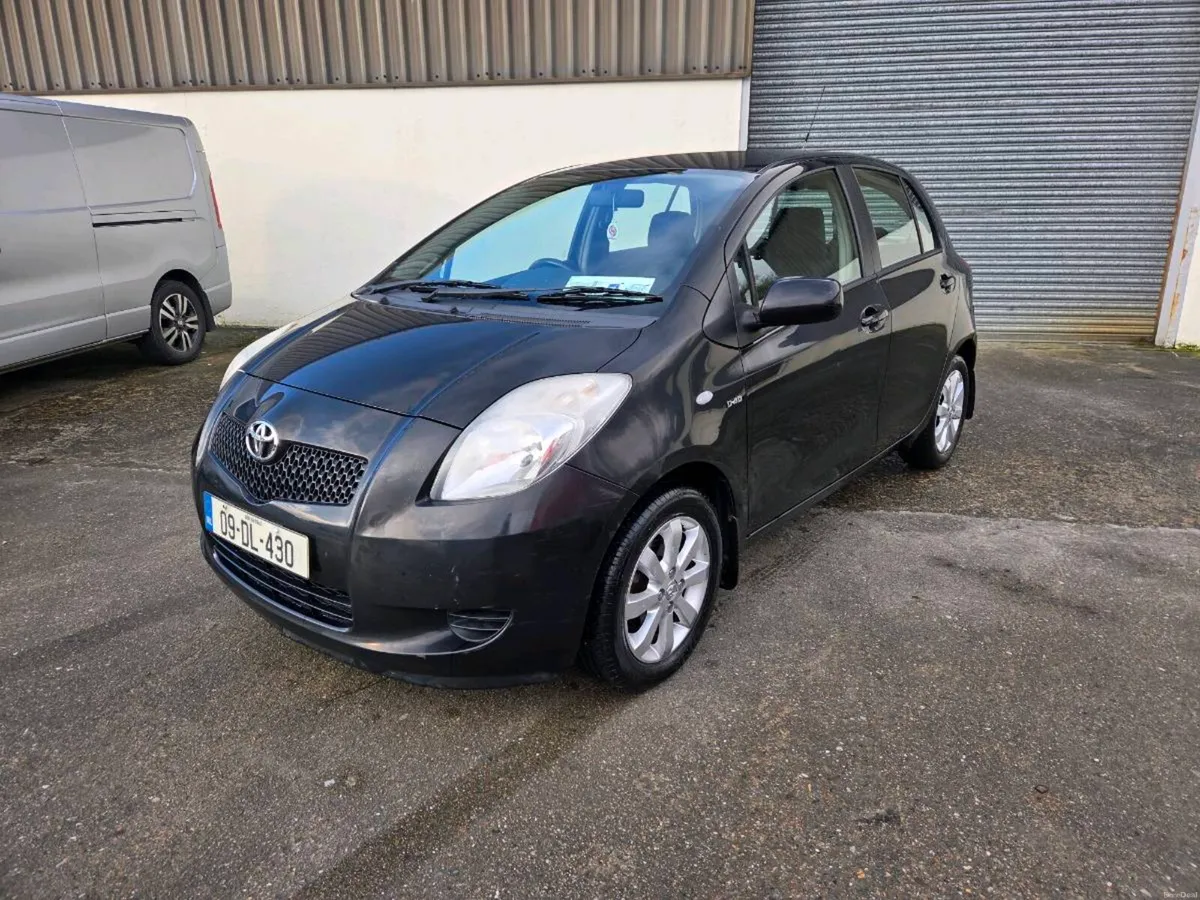 2009 Toyota Yaris 1.4 D4d Automatic - Image 2