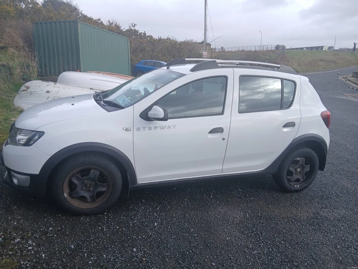 Dacia Sandero Stepway 2015 - Image 2