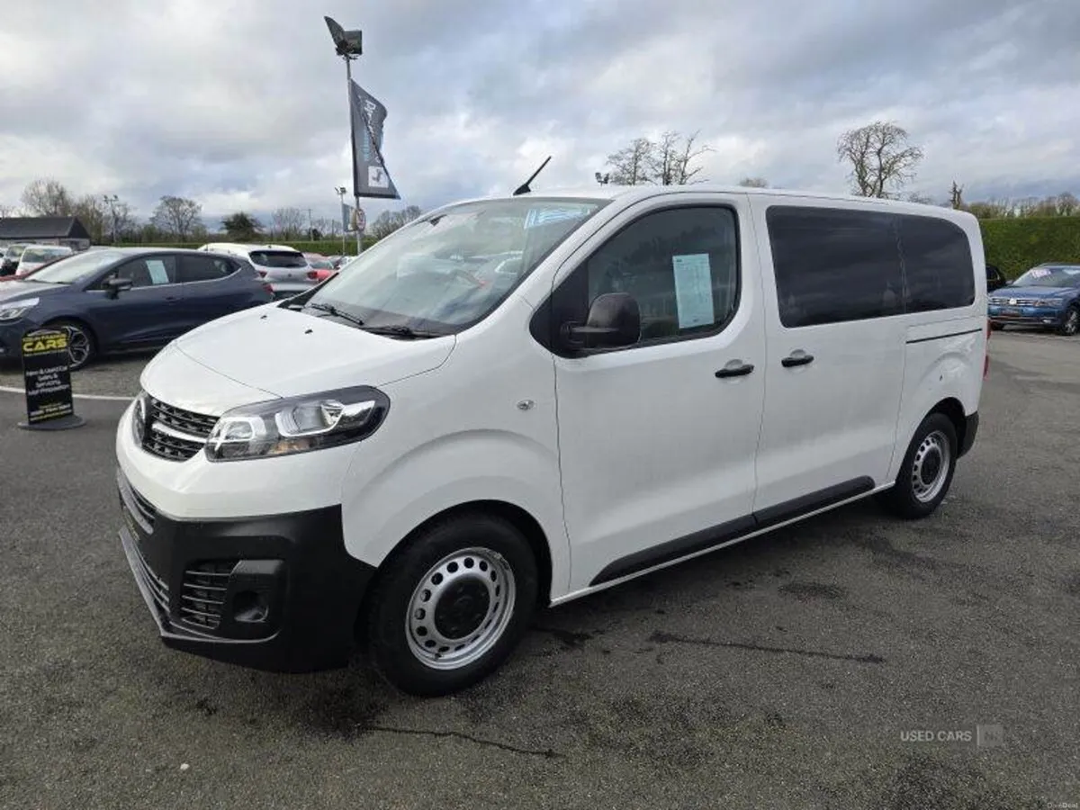 Vauxhall Vivaro Edition - Image 2