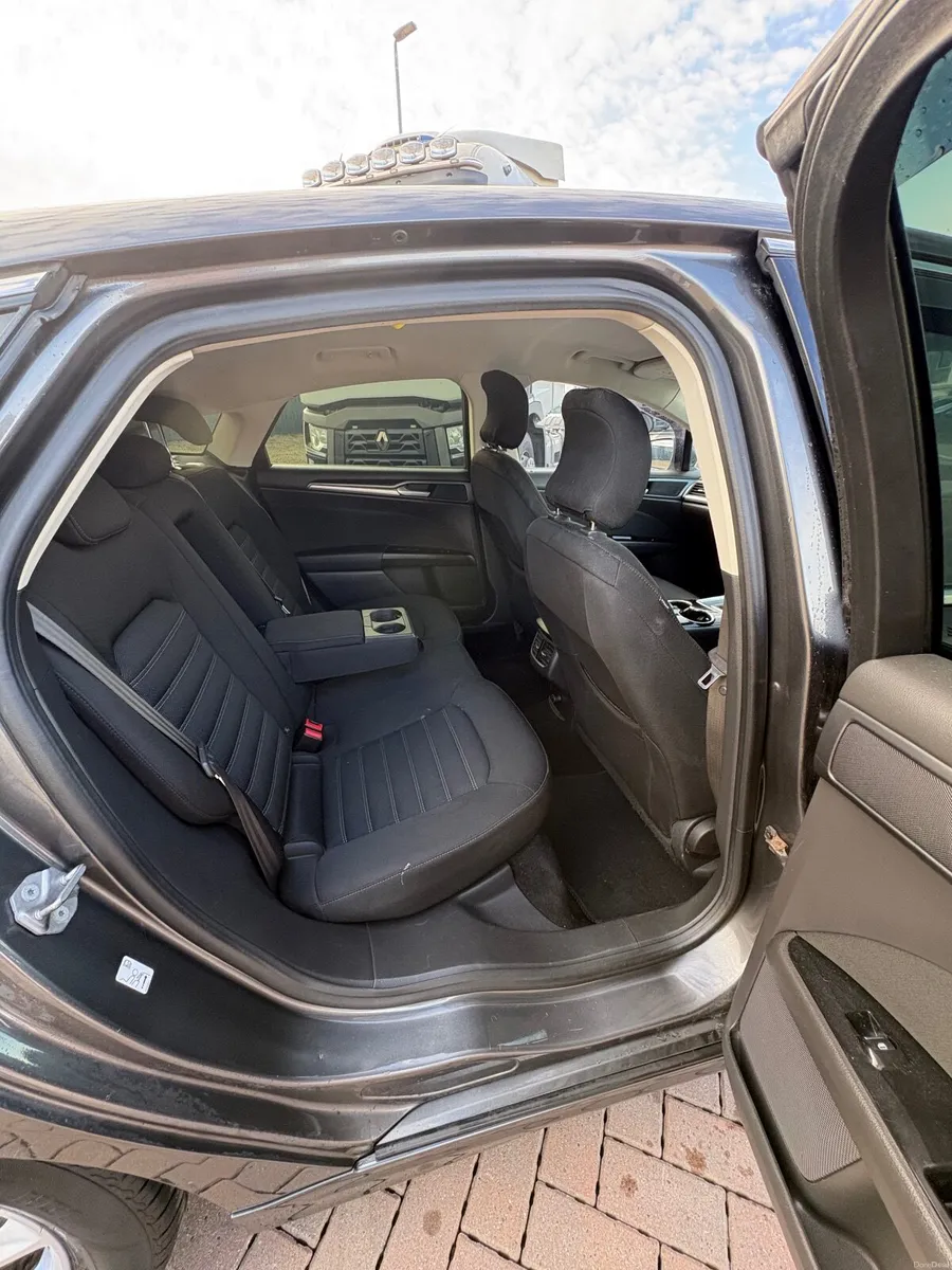 Ford Mondeo 2016 - Image 4