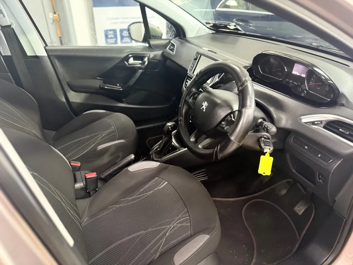 Peugeot 208 2014. 1.0 ACTIVE - Image 4