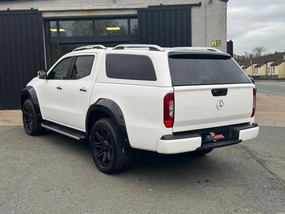2.3 CDI Progressive Pickup Double Cab 4dr Diesel A - Image 5