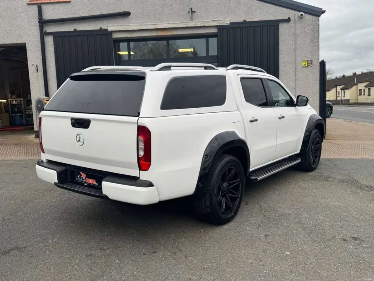 2.3 CDI Progressive Pickup Double Cab 4dr Diesel A - Image 6
