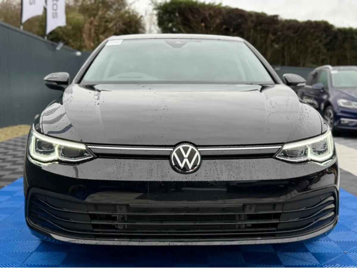 Volkswagen Golf ACTIVE - 2.0L DIESEL - AUTO - 12M - Image 2