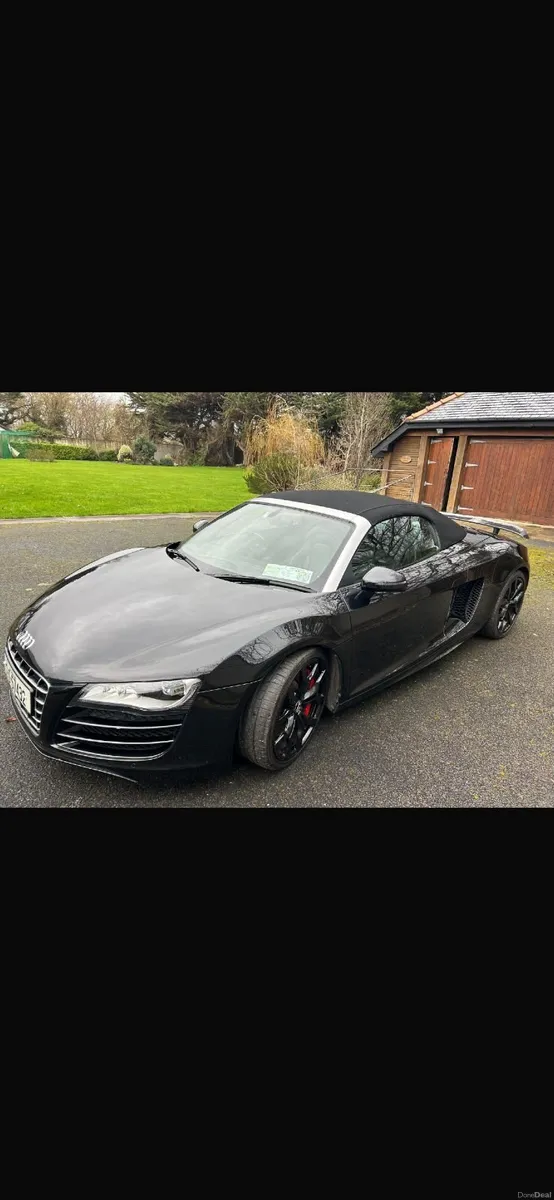 Audi R8 2012 - Image 2