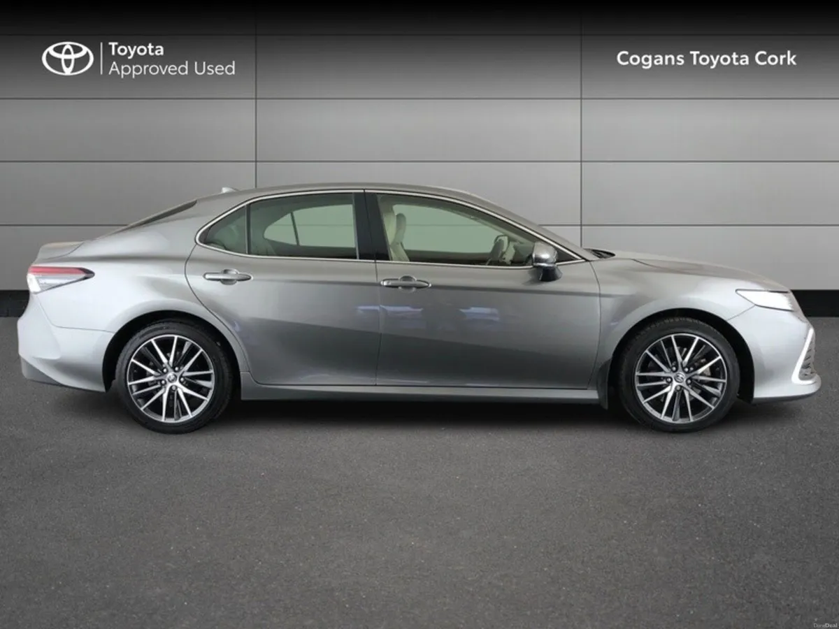 Toyota Camry 2.5 - Image 3