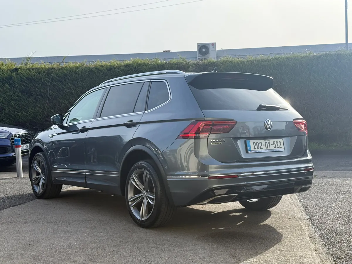 Volkswagen Tiguan**R-Line Appspace Auto** - Image 3