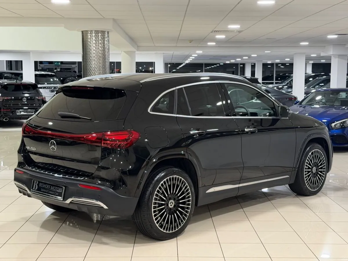Mercedes-Benz EQA 250+ AMG LINE PREMIUM=HUGE SPEC/ - Image 3