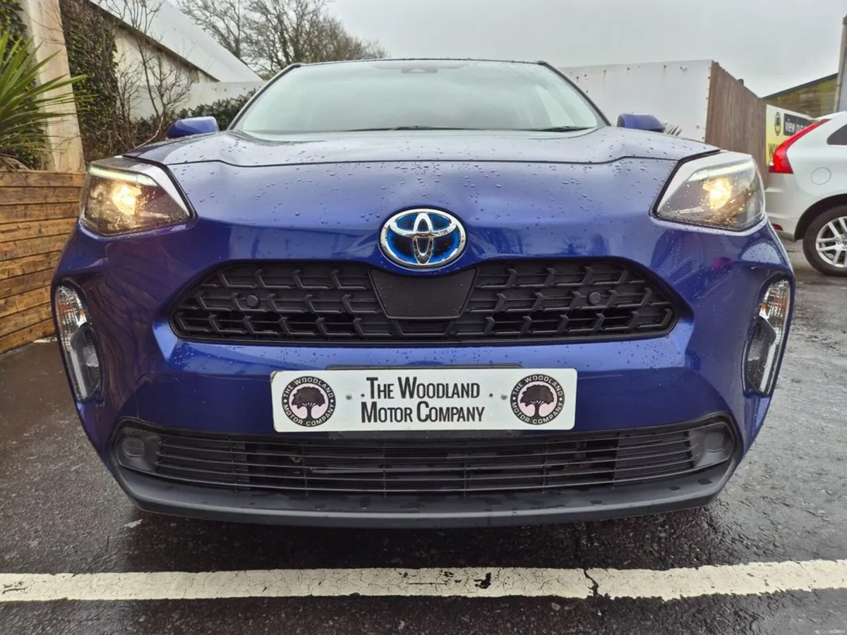 Toyota Yaris Cross 1.5 HYBRID / X SPEC / TAX €160 - Image 4