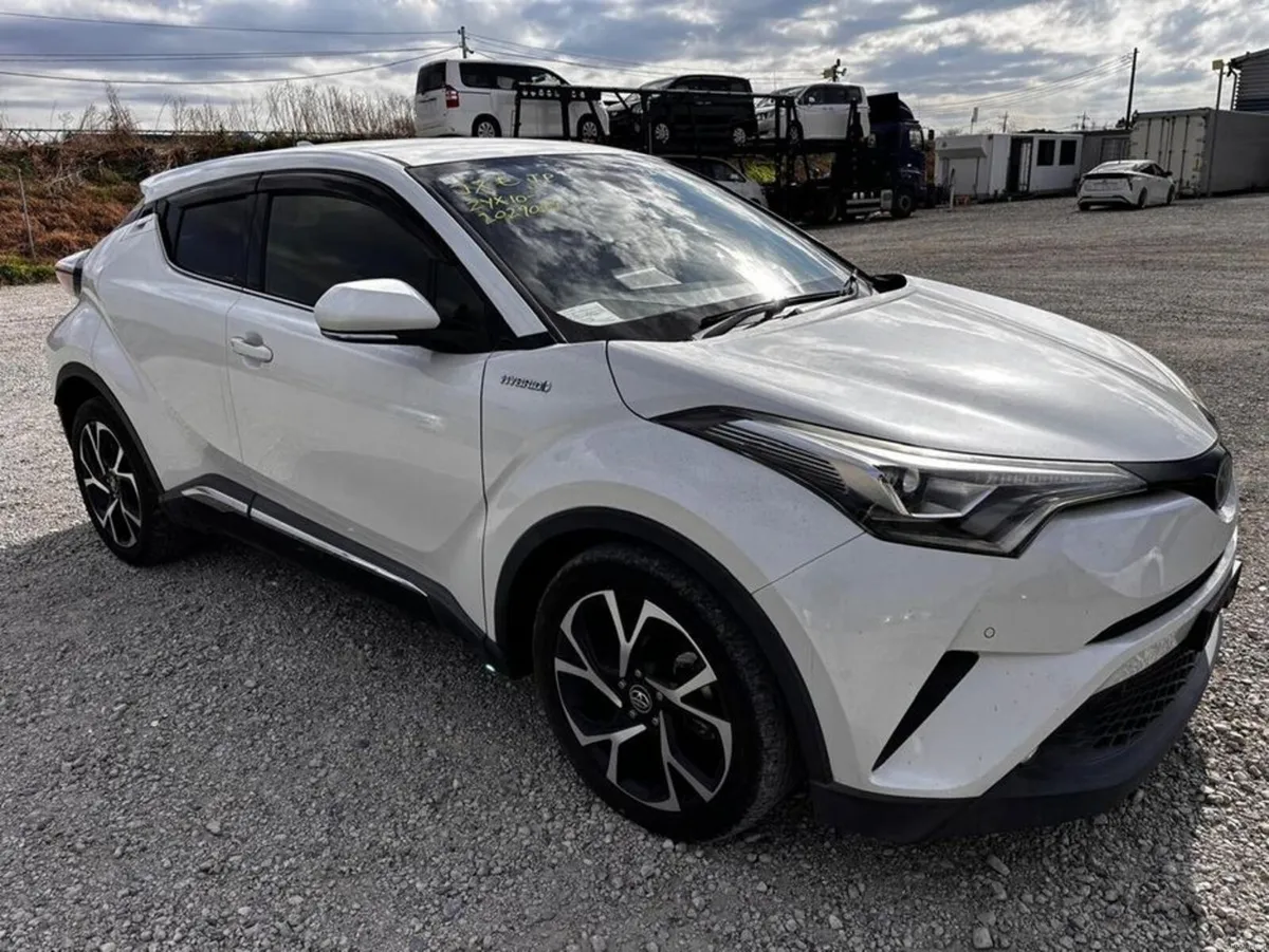 Toyota C-HR G - Image 1