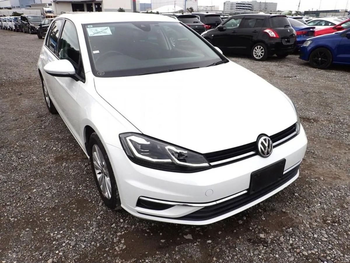 Volkswagen Golf 1.2 TSI Comfortline - Image 1