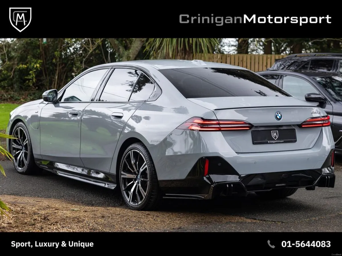 BMW 5-Series 530e M Sport Pro - Image 2