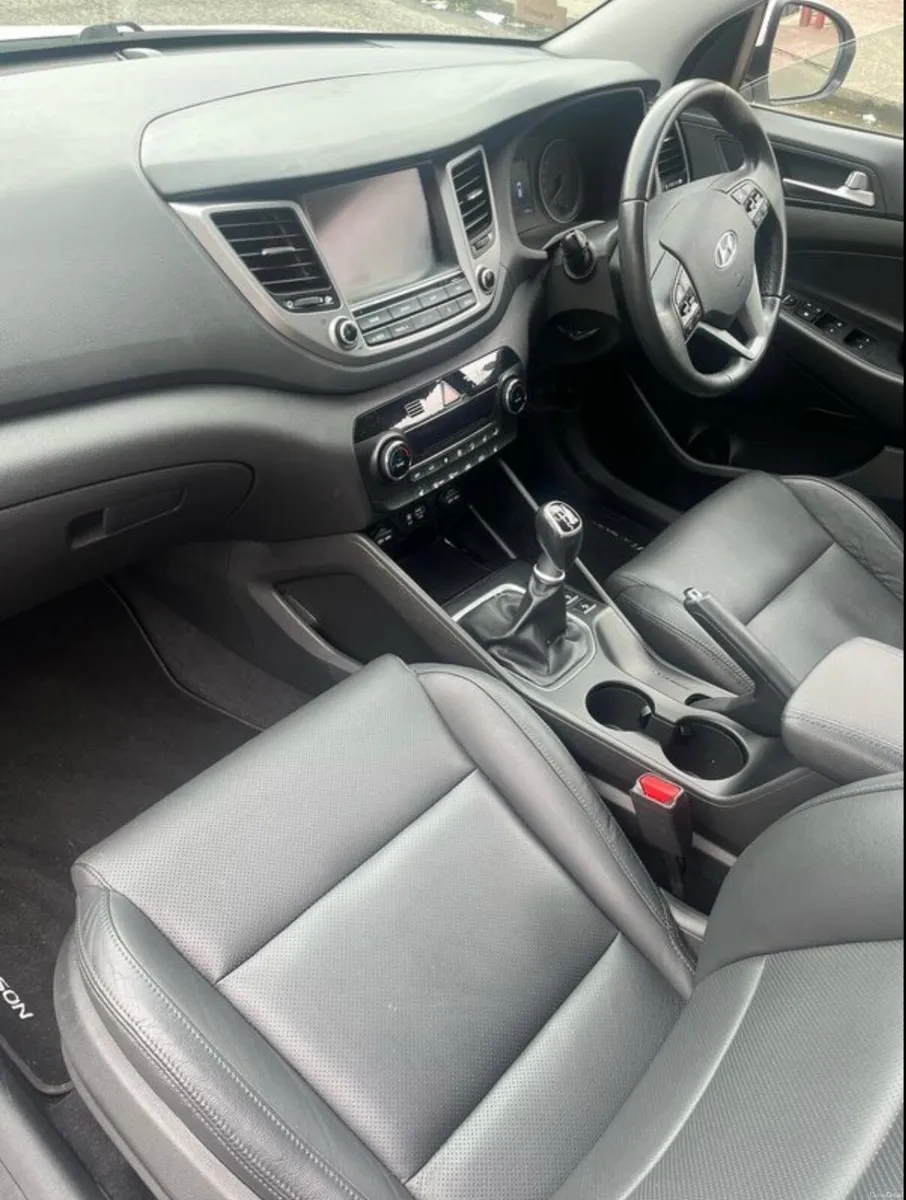 Hyundai Tuscon - Image 3